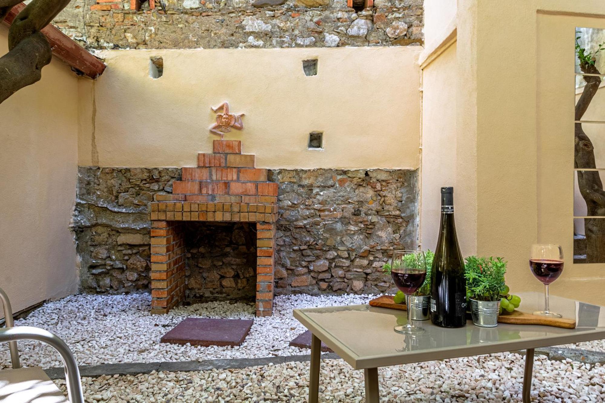 Eidos Apartment Taormina Exterior photo